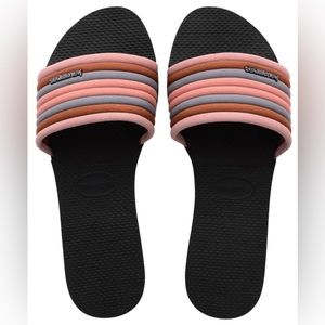 NWT Havaianas Slides